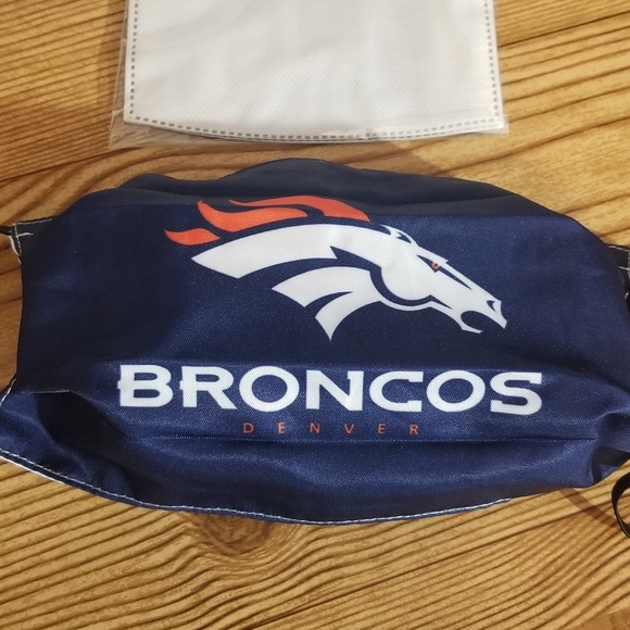 Mens Denver Broncos mask with removable filters